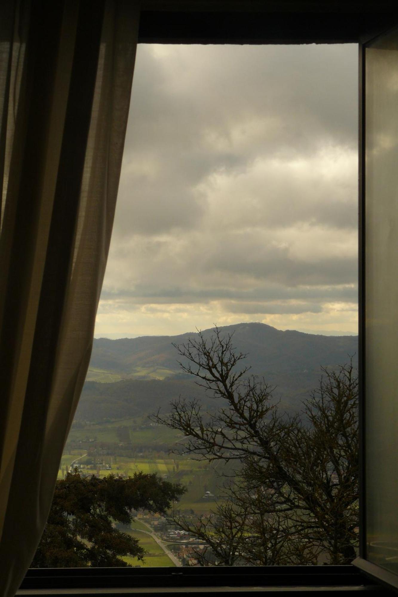 Hotel La Rocca Γκούμπιο Εξωτερικό φωτογραφία